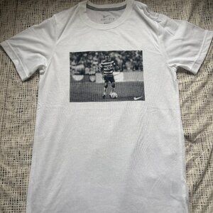Landon Donovan Nike Vintage T-Shirt. Men's Size: Small
